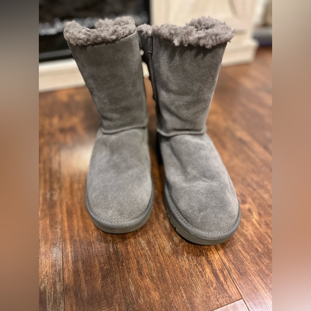 Ugg Bailey Velvet Bow Boots
